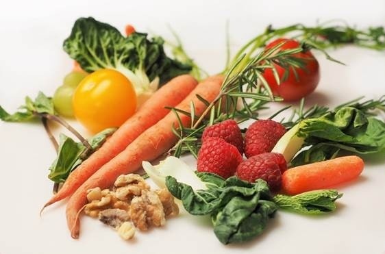 Фрукты и овощи — натуральные слабительные при запоре